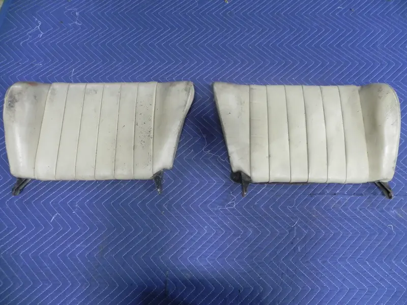 (Used) 911 Rear Seat Backrest Pair - 1972-73 1