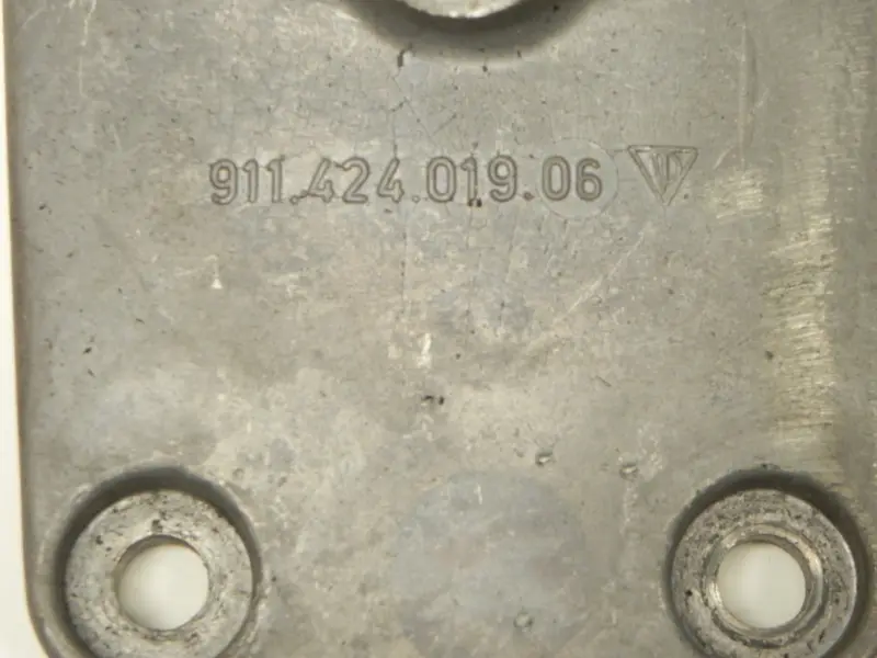(Used) 911 Shifter Assembly Base - 1974-86 2