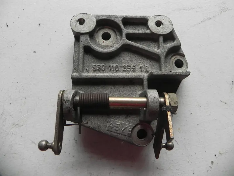 (Used) 911 Turbo Throttle Linkage 1