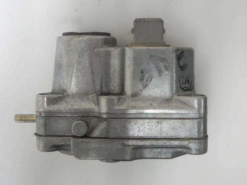 (Used) 911 Turbo Warm Up Regulator - 1976-79 2