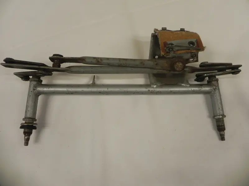 (Used) 911 Wiper Assembly - 1970-73 1