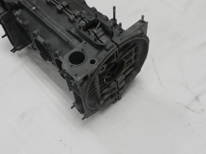 (Used) 911S 2.7L Sportomatic Engine Case 911/89 - 1974-77 2