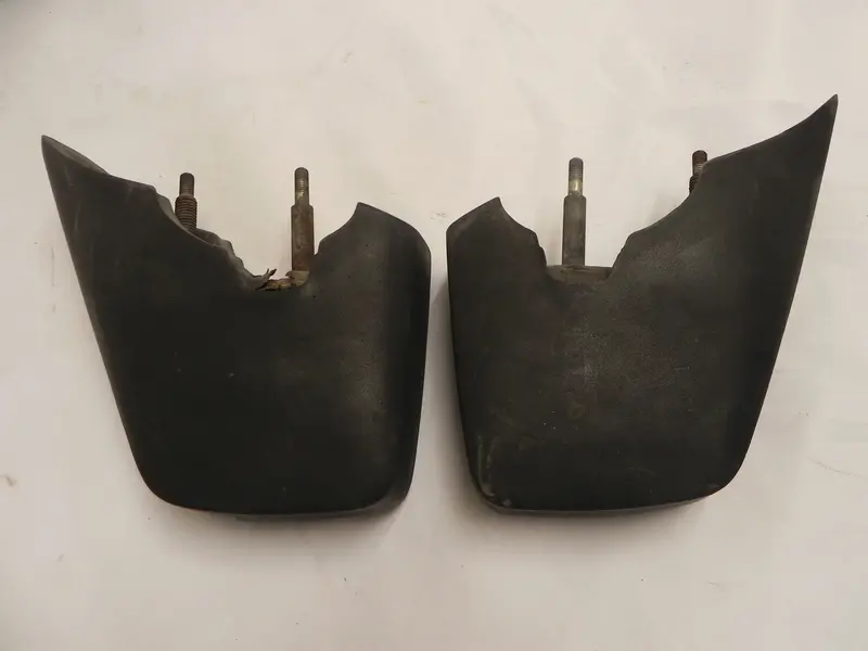 (Used) 911S Front Bumper Guards 1973 1