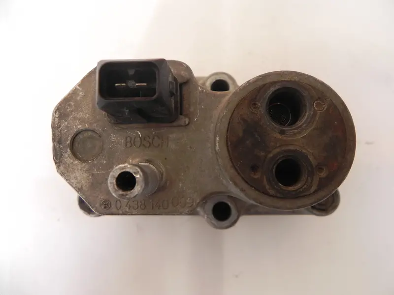 (Used) 911Sc Warm Up Regulator - 1981-83 1