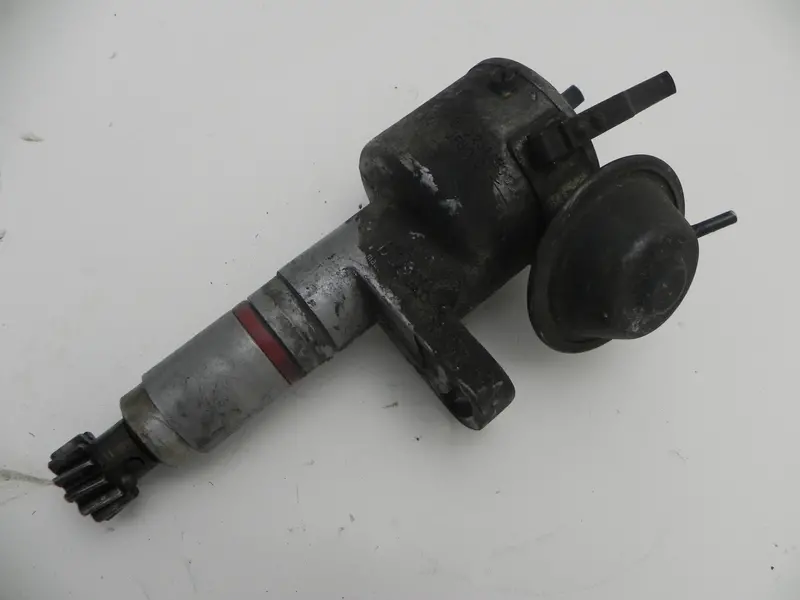 (Used) 911T 2.4L Distributor 1972-73 1