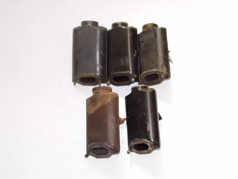 (Used) 912 Oil Breather Reservoir - 1965-69 2
