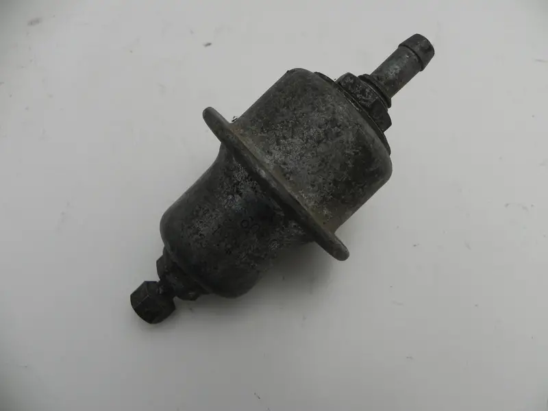 (Used) 914 1.7L, 2.0L Pressure Regulator 1