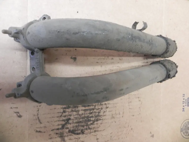 (Used) 914 1.7L Intake Manifold Pair - 1970-73 1