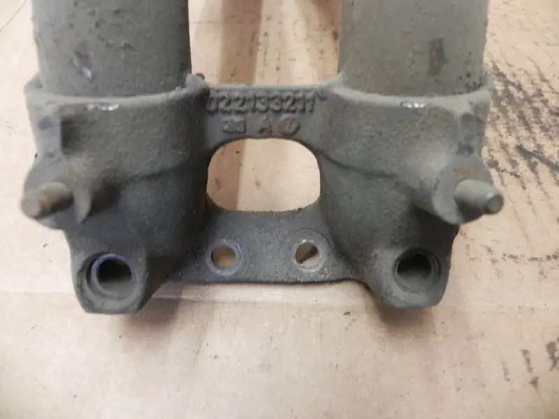 (Used) 914 1.7L Intake Manifold Pair - 1970-73 2