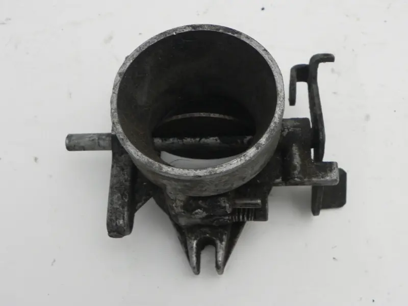 (Used) 914 1.7L Throttle Body 1970-73 1