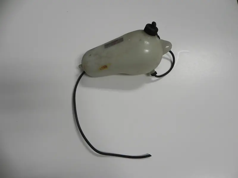 (Used) 914-4/914-6 Washer Bottle - 1972-76 1