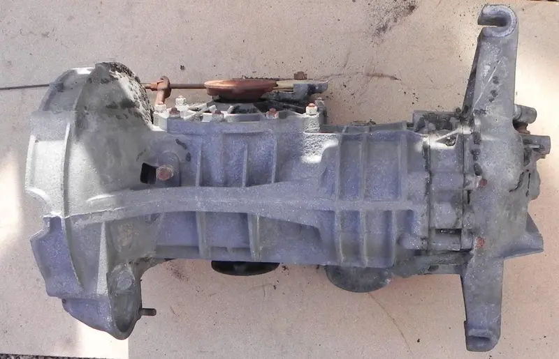 (Used) 914 5-Speed Side Shift Magnesium Case Transmission 1973-76 1