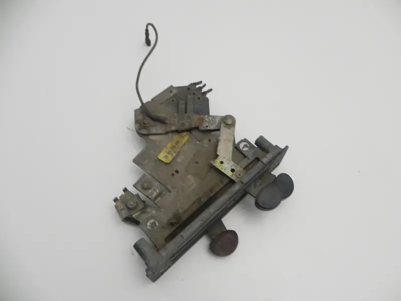(Used) 914 Dash Fresh Air Defroster Switch Panel - 1970-76 2