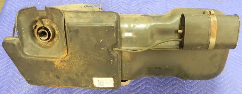 (Used) 914 Fuel Tank 1970-73 1