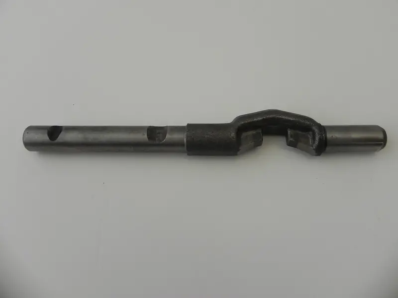 (Used) 914 Gear Shift Rod 2Nd To 3Rd 1973-76 1
