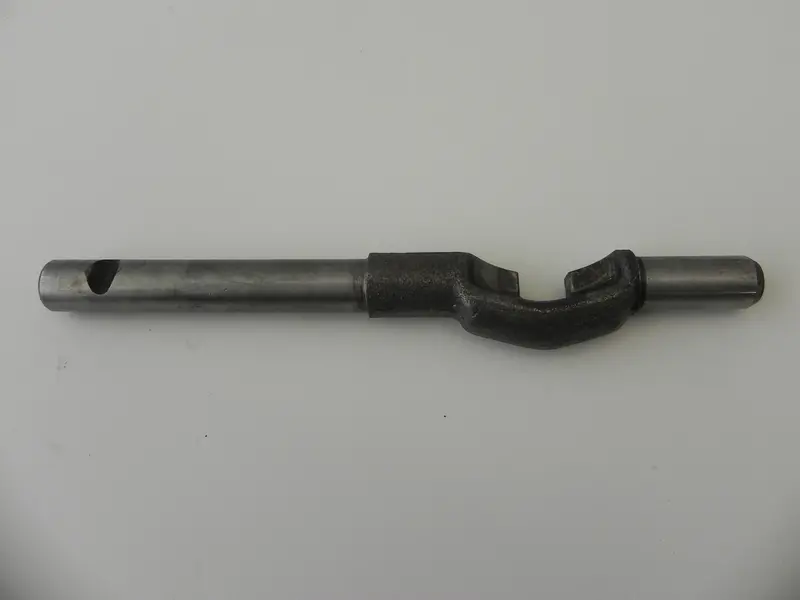 (Used) 914 Gear Shift Rod 2Nd To 3Rd 1973-76 2