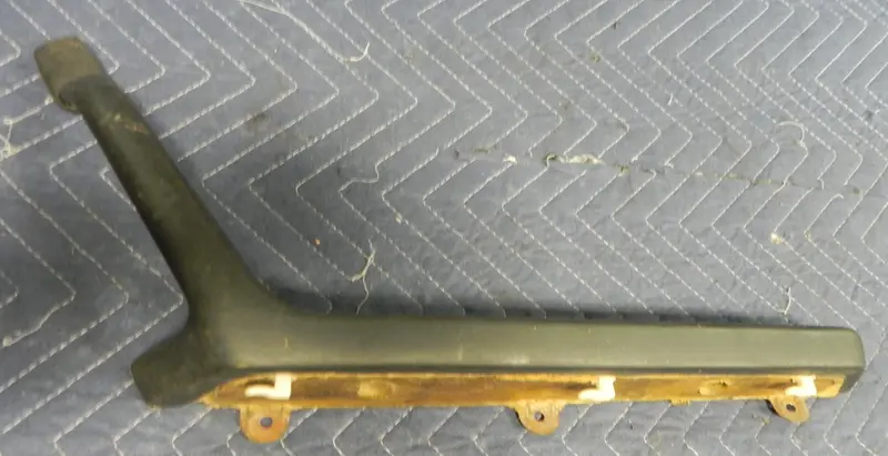 (Used) 914 Passenger Side Armrest - 1970-76 1