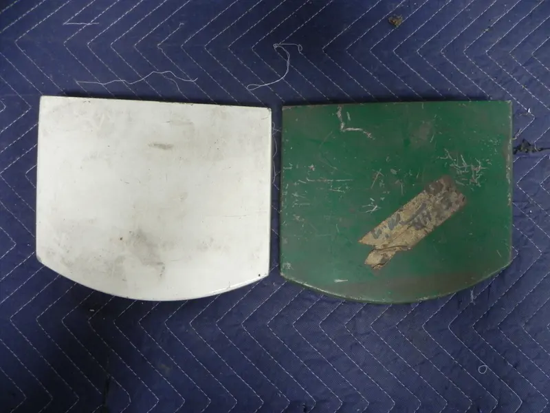 (Used) 914 Pop Up Headlight Cover Pair - 1970-76 1