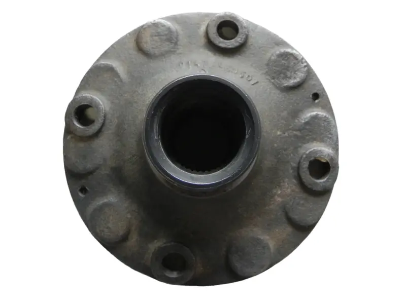 (Used) 914 Rear Wheel Hub - 1970-76 1
