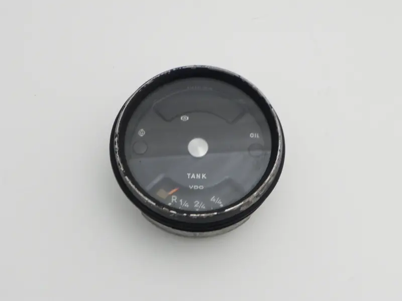 (Used) 914 Temperature Fuel Gauge - 1970-74 1