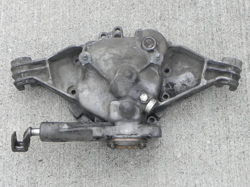 (Used) 914 Transmission Cover 1970-72 1