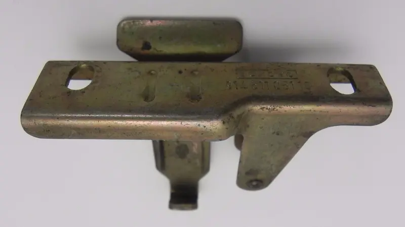 (Used) 914 Upper Hood Latch 1970-76 1