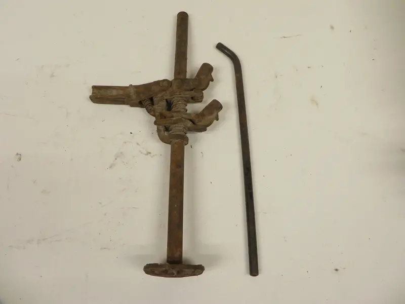 (Used) 914/Vw Early Jack W/ Handle - 1970-71 1