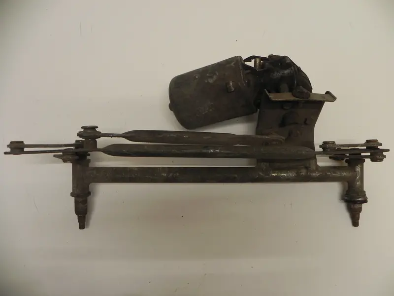 (Used) 914 Wiper Assembly With Motor - 1972-76 1