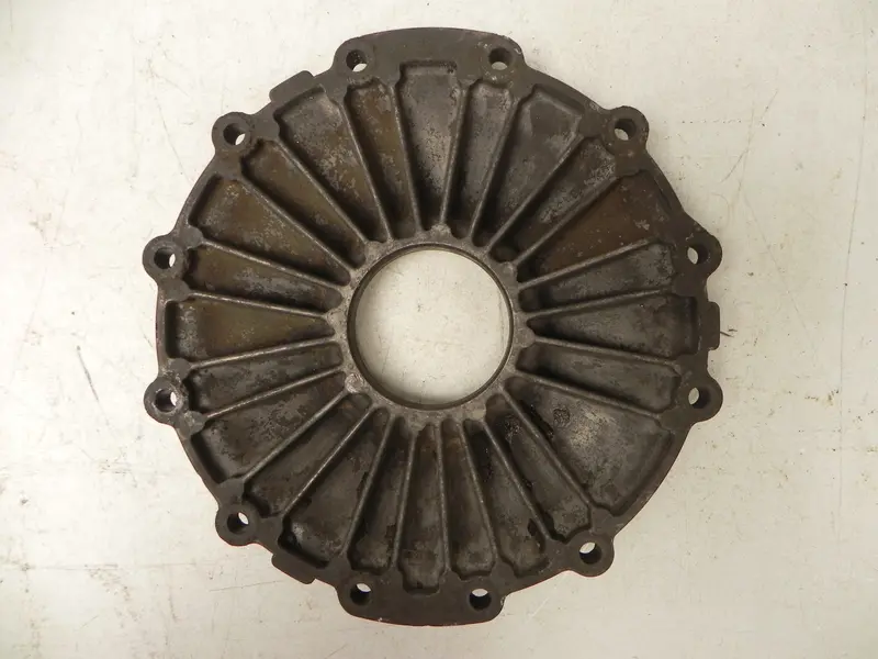 (Used) 915 Transmission Side Plate - 1972-83 1