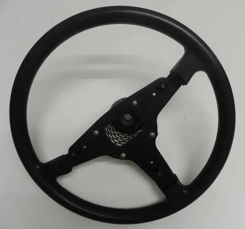 (Used) 924 Sports Steering Wheel 380Mm - 1976-79 1