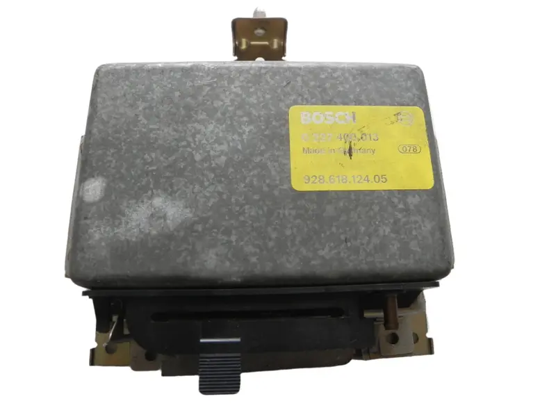 (Used) 928 Bosch Dme And Ignition Control With Bracket - 1985-86 1