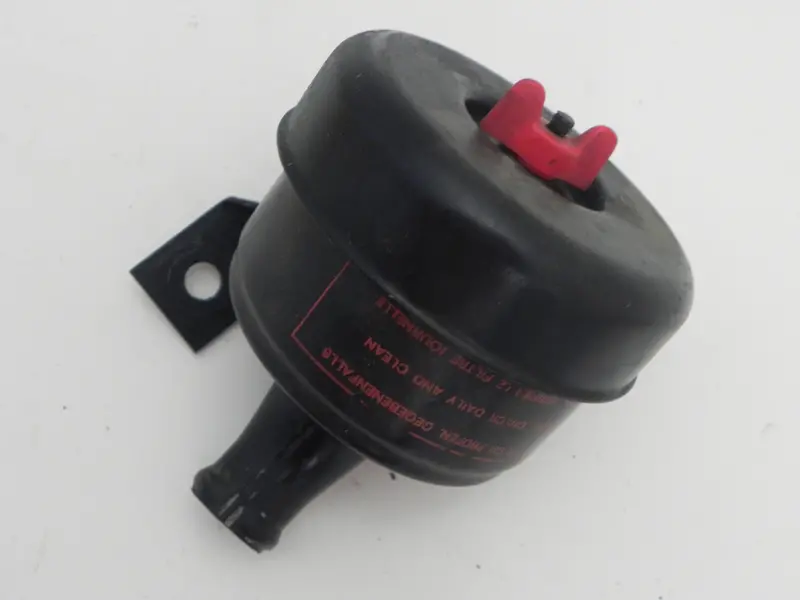 (Used) 930/912E/914 Air Pump Air Cleaner Housing 1976-94 1