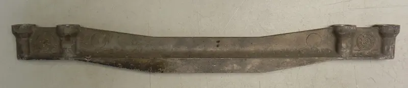 (Used) 944/924S Traverse Strut - 1983-87 1