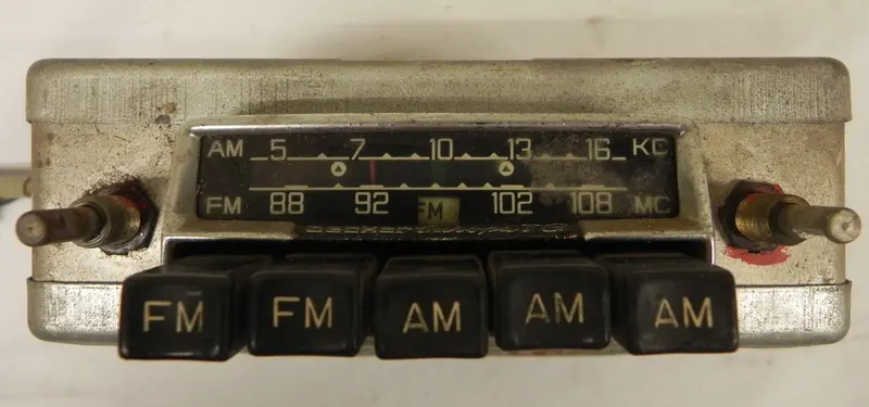 (Used) Becker Europa Tg Radio 12 Volt 1