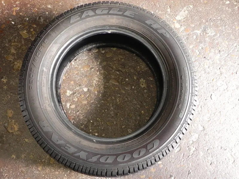 (Used) Goodyear Eagle Hp 205/60 R15 1