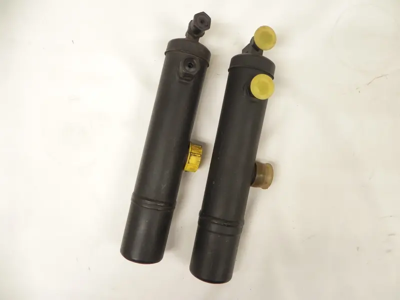 (Used) Hansa 911 A/C Receiver Drier - 1974-89 1