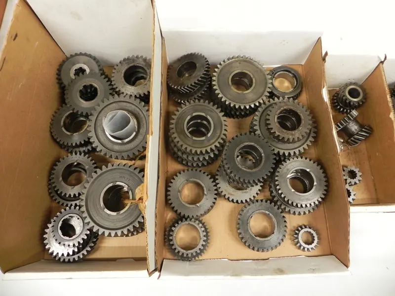 (Used) Lot Of 901/915 Transmission Single Gears 1