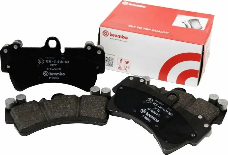 Brembo Front Premium Brake Pads For Audi A4 (2000–2006), A6 Quattro (2000–2004), And Vw Passat (1999–2005) 1