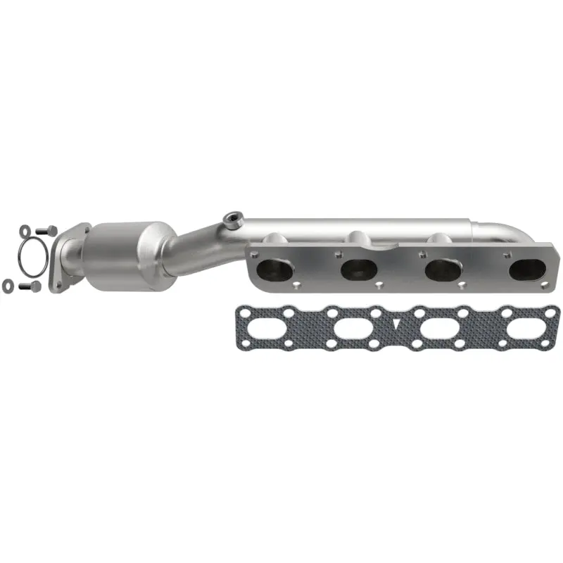 Magnaflow Direct-Fit California-Compliant Catalytic Converter For 2004–2006 Nissan Titan 5.6L V8 1